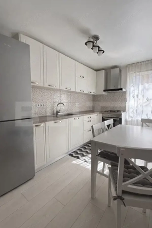 Apartament 2 camere, 55 mp, zona Tudor - imagine 10