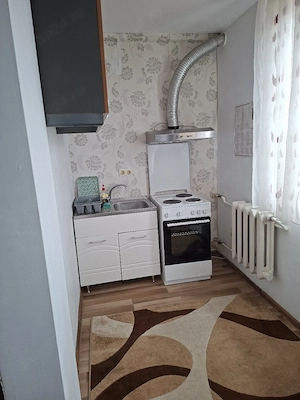 Garsoniera de vanzare - imagine 2