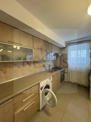 Apartament 3 camere - Dimitrie Leonida -Decomandat- Parcare - imagine 11
