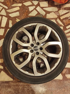 Set roti EVOQUE, Velar, Discovery Sport - Shadow Chrome 20" cu anvelope de vara Sumitomo 245 45 R20 