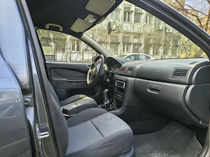 Skoda Octavia Tour - imagine 5