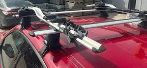 Sistem Thule de prindere biciclete cu bare si suporti pentru Alfa Romeo Stelvio - imagine 4