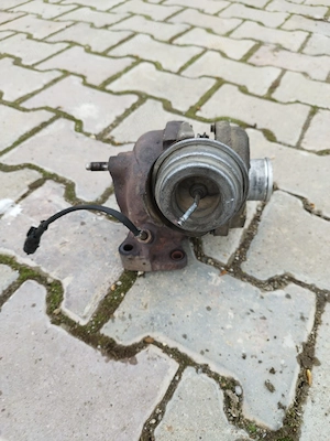 Turnina Hyundai i30 1.6 crdi - imagine 2