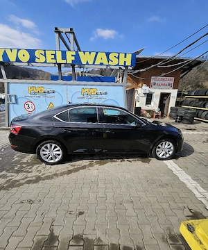 Skoda Superb 2.0 150cp - imagine 7