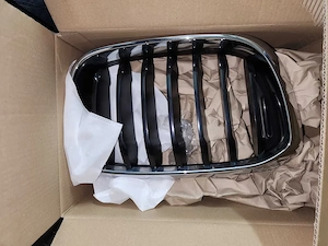 Stopuri spate stanga dreapta Bmw x 3 g 01 in perfecta stare,Grile radiator fata - imagine 3