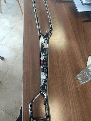 Grila BMW 320 - imagine 4