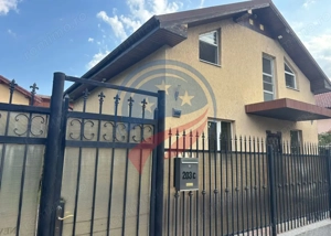 Casă de vânzare – Bld. Nicolae Romanescu, Craiova