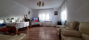 Casă P+1 – 4 dormitoare, curte modernă, dormitor la parter - imagine 4
