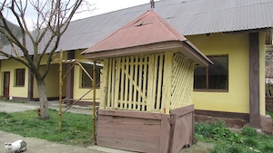 Gospodarie-4 cladiri-teren 2900mp-zona Vetel - imagine 4