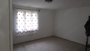 Gospodarie-4 cladiri-teren 2900mp-zona Vetel - imagine 9