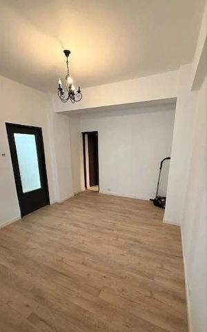 mosilor etaj 3 decomandat - imagine 5