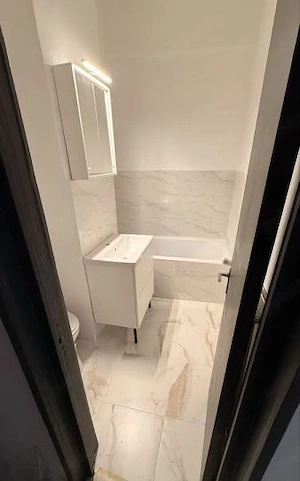 mosilor etaj 3 decomandat - imagine 3