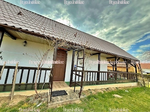 Casa de vacanta Surduc - 3 camere - 400 mp teren - Intabulata CF- Utilitati- 43.000 euro, comision 0