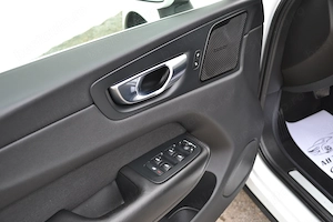 Volvo XC60 B4 AWD Momentum PRO Geartronic - imagine 4