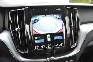 Volvo XC60 B4 AWD Momentum PRO Geartronic - imagine 17