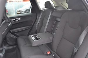 Volvo XC60 B4 AWD Momentum PRO Geartronic - imagine 10