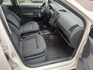 vând polo an 2006 1.2 benzină - imagine 5