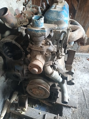 Motor tractor U445 - imagine 5