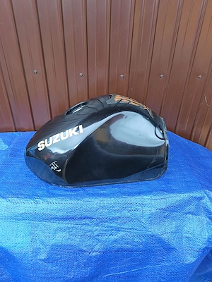REZERVOR suzuki / gsxr 600 / 750 / SRAD - imagine 2