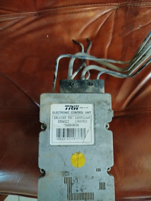 Pompa abs trenault trafic 2,Opel vivaro