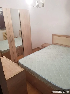 Garsoniera de inchiriat in zona 1Decembrie - imagine 2