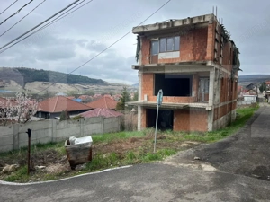 Teren 600 mp în Baciu – oportunitate unică, casă inclusă