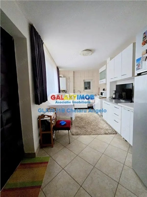 Dobroesti,vila  8 camere,garaj,185 mp utili, teren 222 mp.la cheie - imagine 10