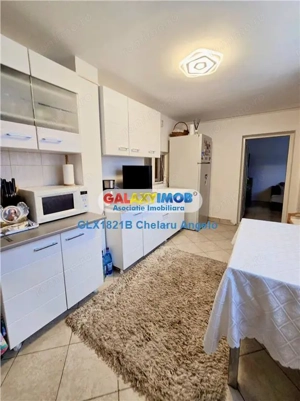 Dobroesti,vila  8 camere,garaj,185 mp utili, teren 222 mp.la cheie - imagine 4