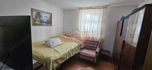 CASA DE VANZARE CU GARAJ,ZONA BOLD - imagine 3