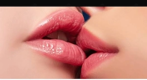 Bărbat tânăr 35 de ani ofer plăceri 