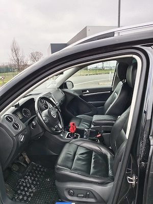 VW Tiguan 2.0 Tdi 4Motion - imagine 3