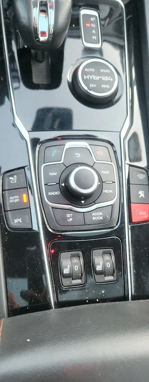 PEUGEOT 508 Rxh Hybrid4 - imagine 11