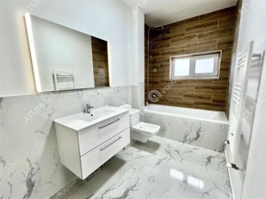 Apartament cu 3 camere 2 bai la alb loc privat de parcare in Turnisor - imagine 6