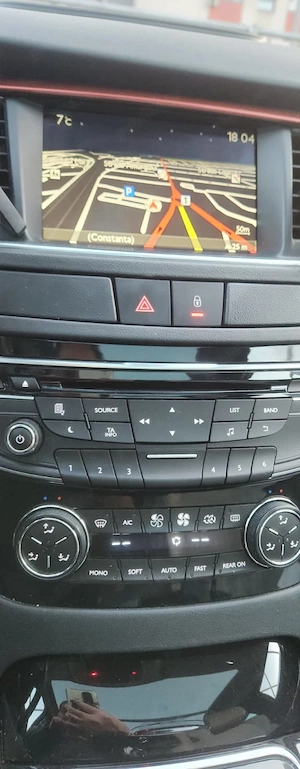 PEUGEOT 508 Rxh Hybrid4 - imagine 10