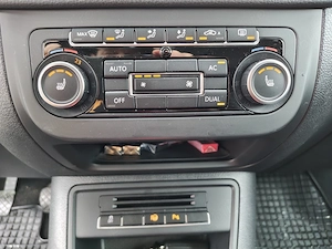 VW Tiguan 2.0 Tdi 4Motion - imagine 8