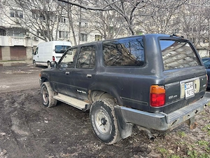 Toyota Hilux Surf - imagine 5