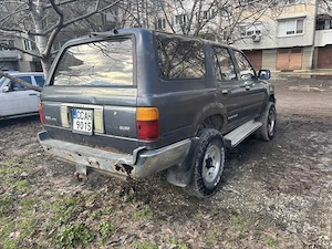 Toyota Hilux Surf - imagine 2