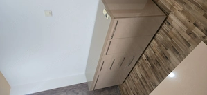 Ap.3 camere decomandat(centrala gaz ) Mall Vitan 900 m de statia metrou Mihai Bravu, sau Dristor 2 - imagine 10