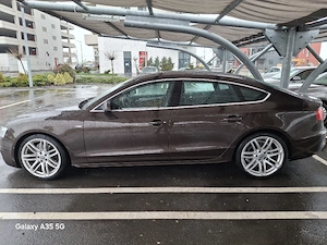 vând Audi A5 2016 