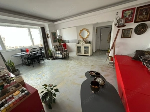 ULTRACENTRAL – 2 camere decomandat, 2 logii, vedere superbă! - imagine 2
