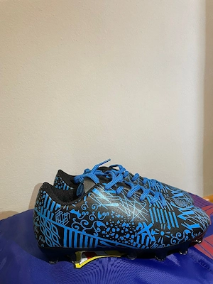 Ghete de fotbal copii,numarul 35 Noi