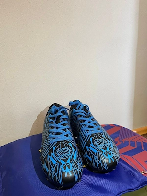 Ghete de fotbal copii,numarul 35 Noi - imagine 3