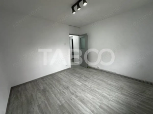 Apartament de vanzare decomandat 2 camere etaj 1 Vasile Aaron