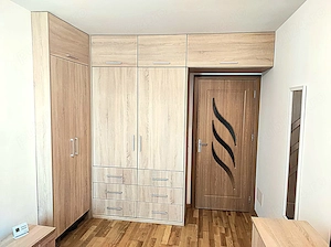 Vând apartament 2 camere , complet mobilat și utilat, cu loc de parcare sub bloc. - imagine 6