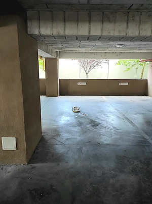 Vând apartament 2 camere , complet mobilat și utilat, cu loc de parcare sub bloc. - imagine 12