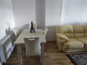 Vând apartament 2 camere , complet mobilat și utilat, cu loc de parcare sub bloc. - imagine 3