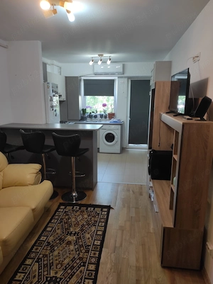Vând apartament 2 camere , complet mobilat și utilat, cu loc de parcare sub bloc. - imagine 9