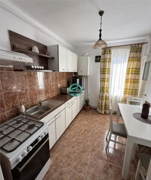 Apartament cu 2 camere, decomandat, etaj 1, in 7 Noiembrie - imagine 5