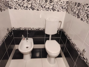 Vând apartament 2 camere , complet mobilat și utilat, cu loc de parcare sub bloc. - imagine 20