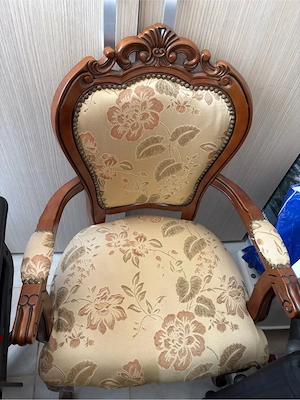 scaun cu model floral